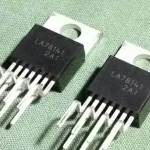 Persamaan IC STV9302B