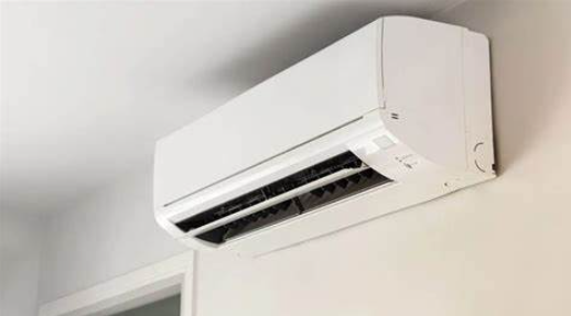 Perbandingan AC Aqua dan AC Midea